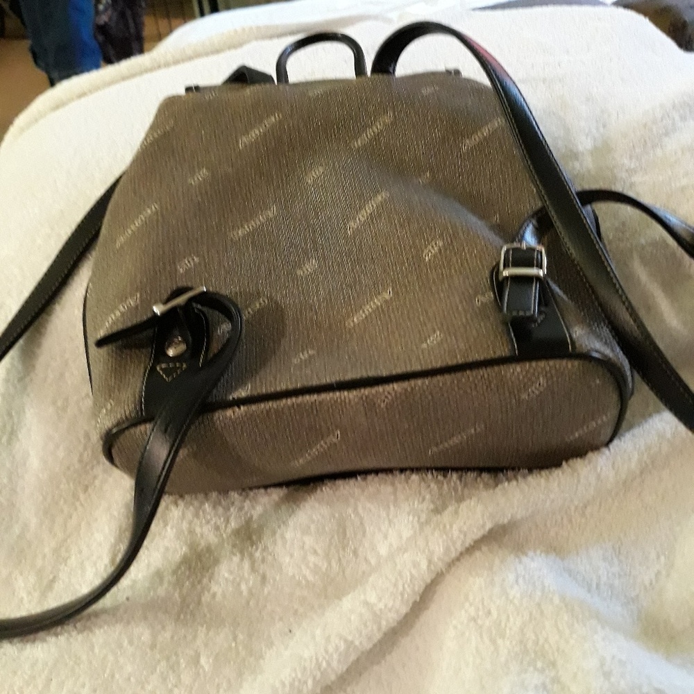 Designer backpack - Picture 4 of 4